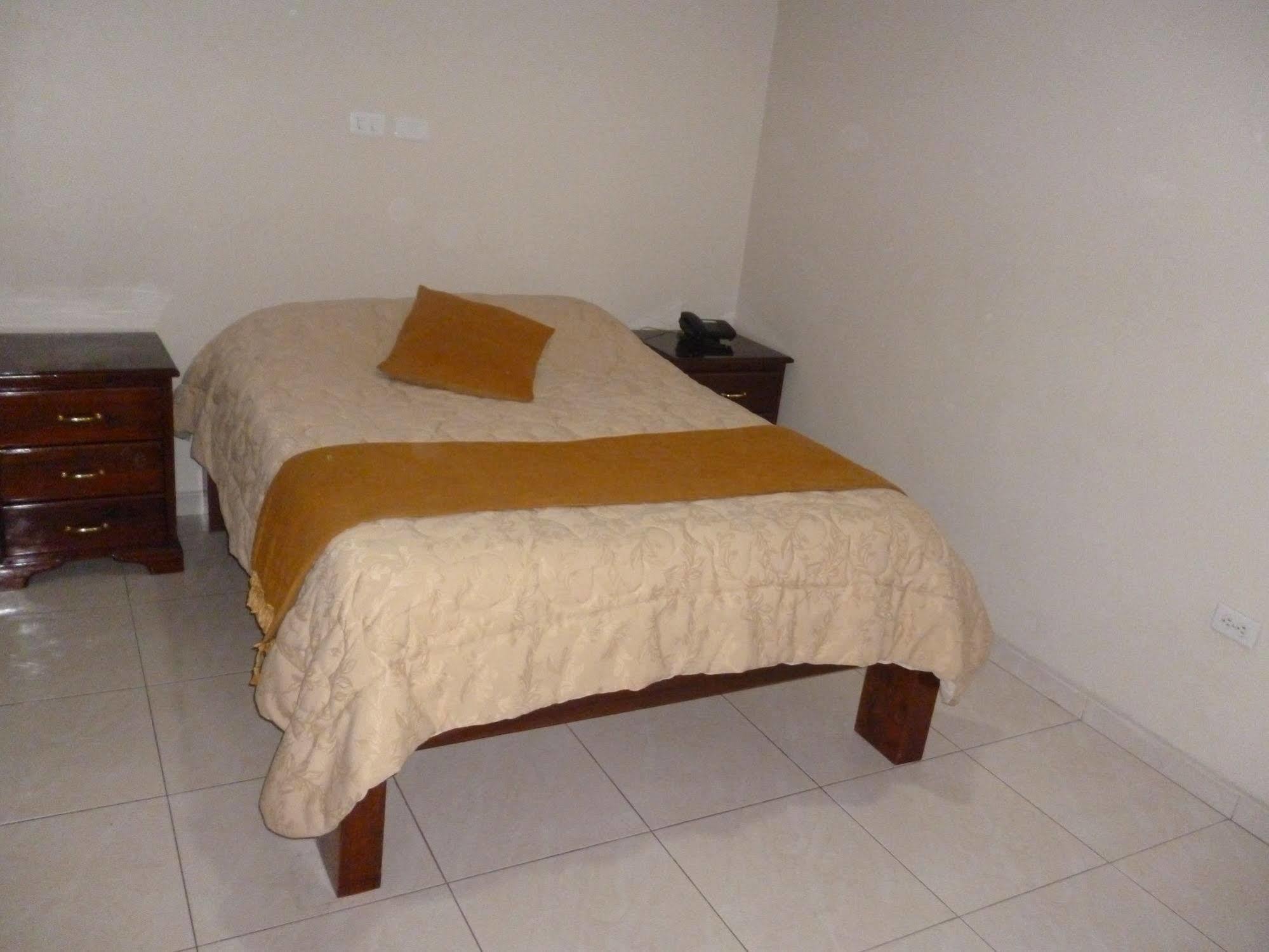 Hostal Fevilamir Ibarra Dış mekan fotoğraf